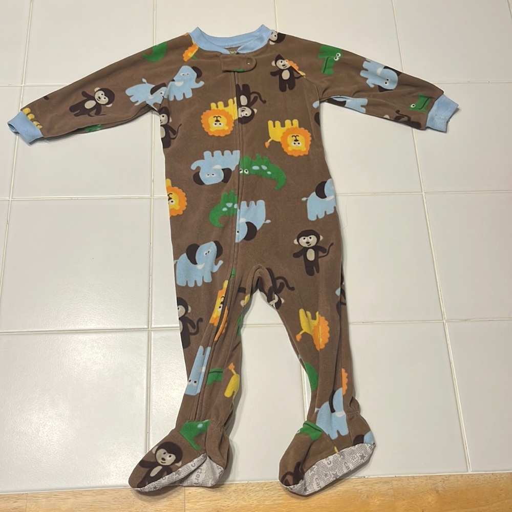 Carter’s, 18 month, zoo sleeper